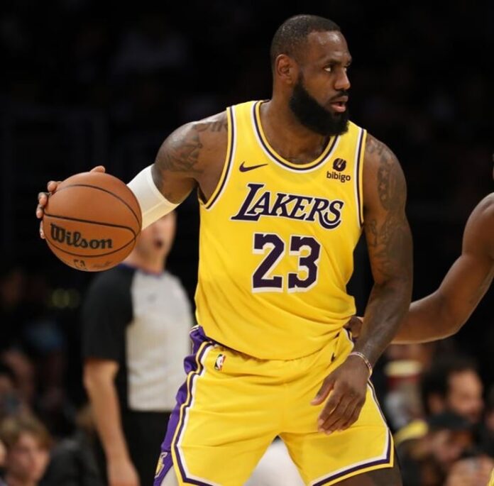 Los Angeles Lakers LeBron James earns 81st 30-point game since turning 35, passes Karl Malone for most in NBA history